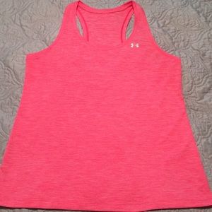 UNDER ARMOUR racerback tank